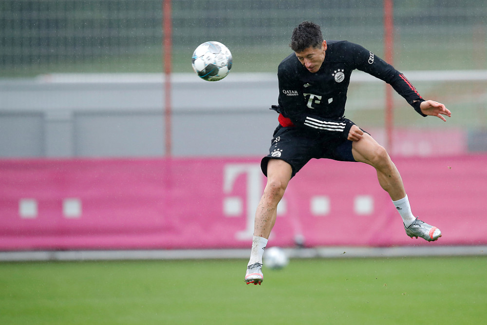  拜仁慕尼黑提前五轮锁定德甲冠军  